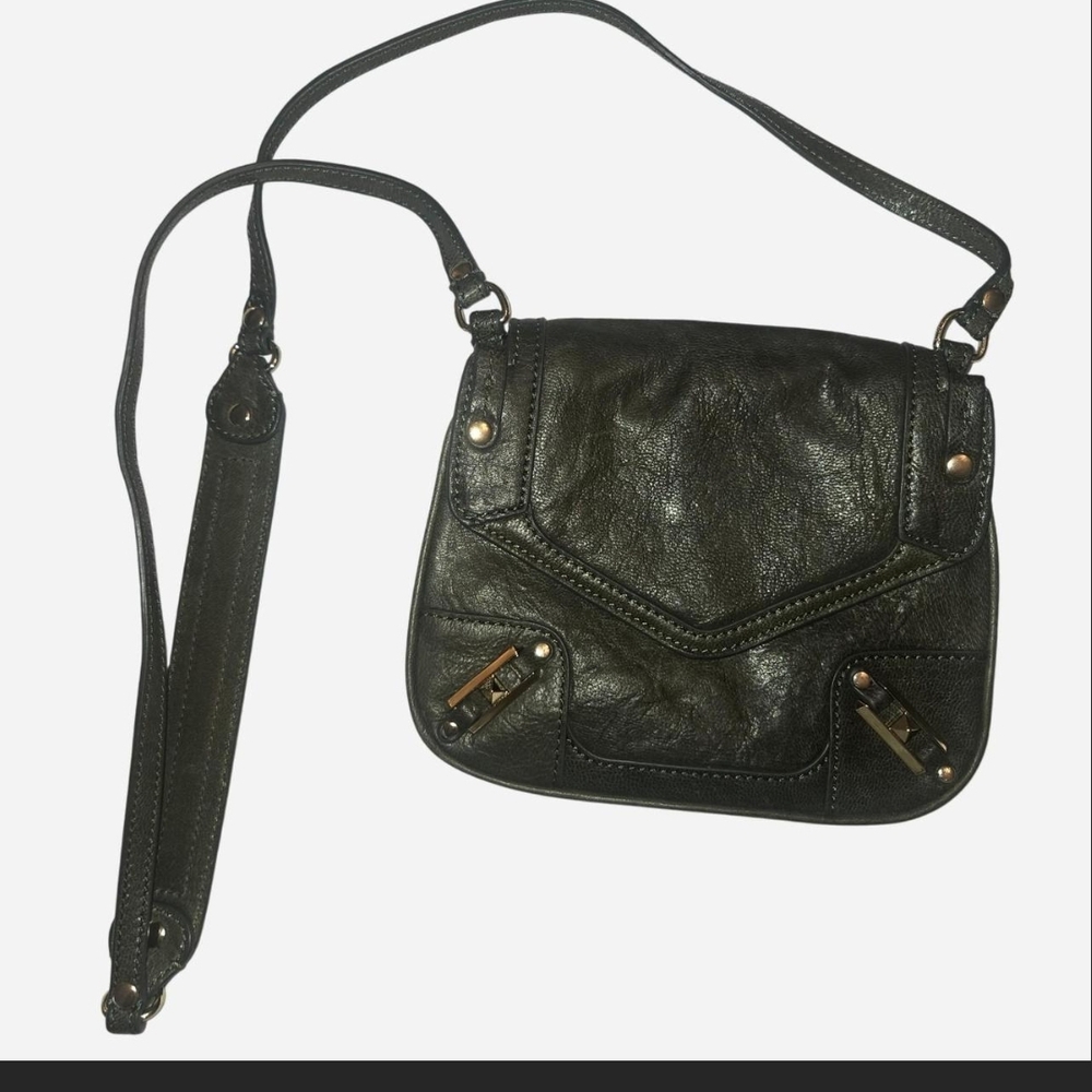 Elegant Black Leather Shoulder Bag